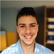 Diplomato dell'Istituto Tecnico Tecnologico  G. e M. Montani  a Fermo, offre lezioni di informatica, Sistemi e reti e coding per chi ha difficoltà